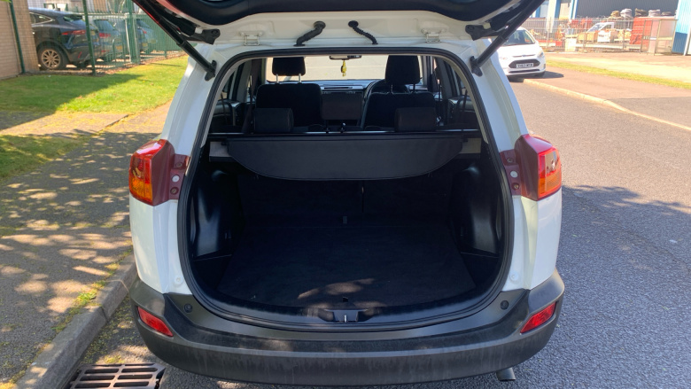 Toyota Rav 4 2.0 D-4D Icon 5dr Diesel Estate